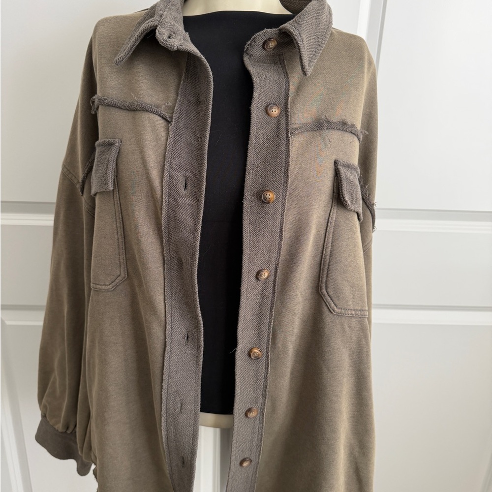 12th Tribe Charlie Shirt Jacket Olive Green‎ Oversized Shacket BWT424 One Size - Picture 2 of 8